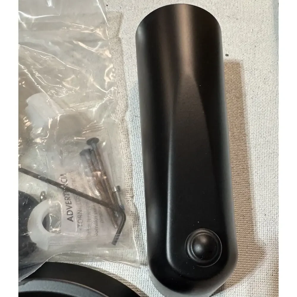 Moen Roman Matte Black Single-Handle Modern Tub Shower Faucet 82021BL w/ Valve